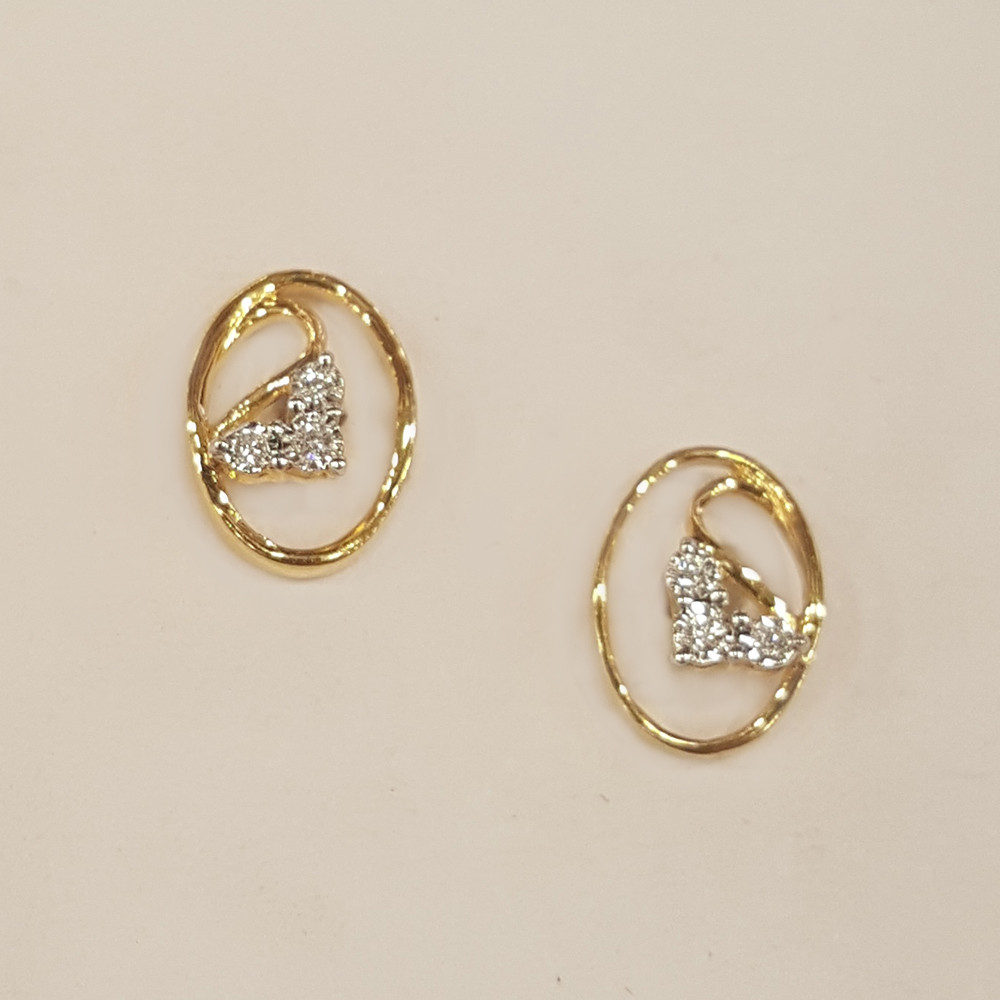 DIAMOND STUD